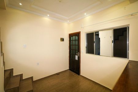 Sala de casa para alugar com 2 quartos, 55m² em Conceição, Diadema
