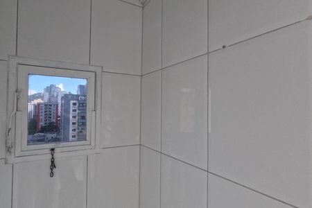 Apartamento para alugar com 110m², 2 quartos e 1 vagaBanheiro de Serviço