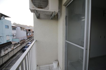 Varanda de apartamento à venda com 2 quartos, 52m² em Taquara, Rio de Janeiro
