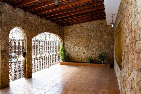 Casa para alugar com 120m², 2 quartos e 1 vaga