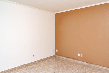 Casa para alugar com 120m², 2 quartos e 1 vaga