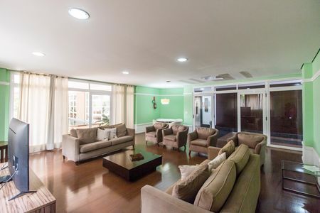 Apartamento para alugar com 119m², 2 quartos e 2 vagasHall social