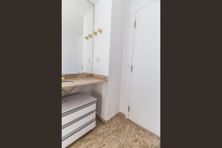 Apartamento para alugar com 119m², 2 quartos e 2 vagasBanheiro da Suíte