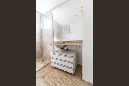 Apartamento para alugar com 119m², 2 quartos e 2 vagasBanheiro da Suíte