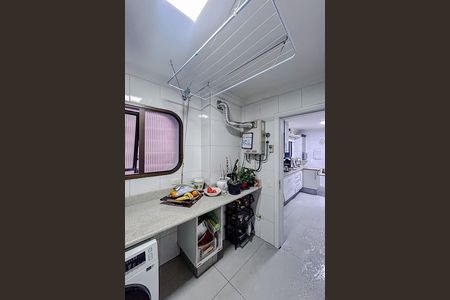 Apartamento para alugar com 195m², 3 quartos e 3 vagasÁrea de Serviço