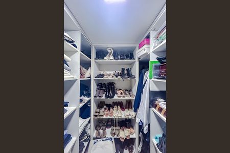 Apartamento para alugar com 195m², 3 quartos e 3 vagasCloset da suíte 1