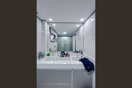 Apartamento para alugar com 195m², 3 quartos e 3 vagasBanheiro da Suíte