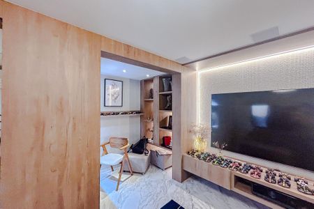 Apartamento para alugar com 195m², 3 quartos e 3 vagasSala de TV