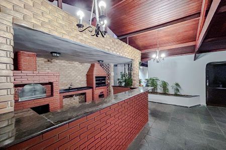 Apartamento para alugar com 195m², 3 quartos e 3 vagasÁrea comum - Churrasqueira