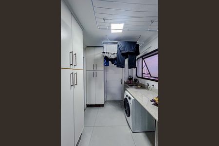 Apartamento para alugar com 195m², 3 quartos e 3 vagasÁrea de Serviço