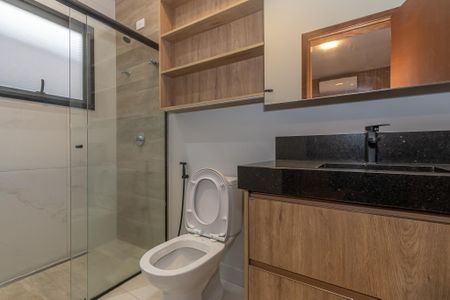 Banheiro da Suíte 1 de casa de condomínio para alugar com 3 quartos, 162m² em Jardim do Jatoba, Hortolândia