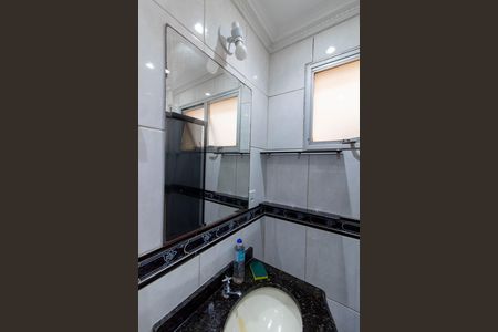 Apartamento para alugar com 65m², 2 quartos e 1 vaga Apartamento para alugar com 65m², 2 quartos e 1 vagaBANHEIRO