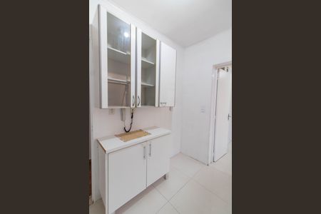 Apartamento para alugar com 65m², 2 quartos e 1 vaga Apartamento para alugar com 65m², 2 quartos e 1 vagaCOZINHA