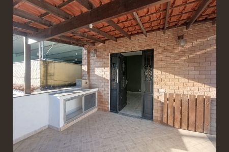 Casa para alugar com 86m², 2 quartos e 1 vaga Casa para alugar com 86m², 2 quartos e 1 vagaÁrea de Serviço