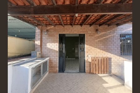 Casa para alugar com 86m², 2 quartos e 1 vaga Casa para alugar com 86m², 2 quartos e 1 vagaÁrea de Serviço