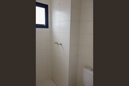 Apartamento à venda com 55m², 2 quartos e 1 vaga Apartamento à venda com 55m², 2 quartos e 1 vagaBanheiro da Suíte 2
