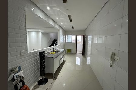 Cozinha de apartamento para alugar com 3 quartos, 257m² em Centro, São Vicente