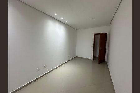 Apartamento para alugar com 257m², 3 quartos e 2 vagasSuíte 1