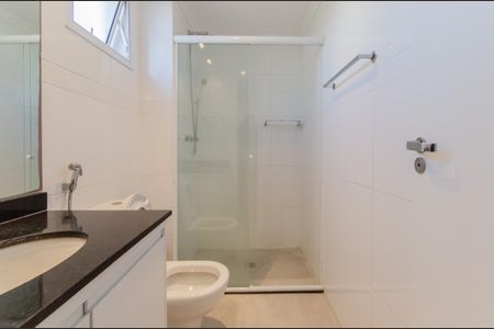Banheiro da Suíte de apartamento à venda com 4 quartos, 100m² em Vila Mariana, São Paulo