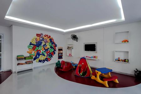 Apartamento à venda com 100m², 4 quartos e 3 vagas Apartamento à venda com 100m², 4 quartos e 3 vagasÁrea comum - Brinquedoteca