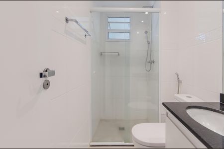 Apartamento à venda com 100m², 4 quartos e 3 vagas Apartamento à venda com 100m², 4 quartos e 3 vagasBanheiro Social
