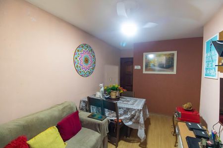 Apartamento à venda com 70m², 3 quartos e 1 vaga Apartamento à venda com 70m², 3 quartos e 1 vagaSala