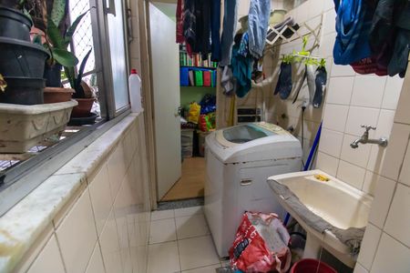 Apartamento à venda com 70m², 3 quartos e 1 vaga Apartamento à venda com 70m², 3 quartos e 1 vagaÁrea de serviço