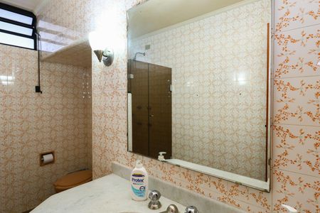 Casa à venda com 475m², 3 quartos e 4 vagas Casa à venda com 475m², 3 quartos e 4 vagasBanheiro
