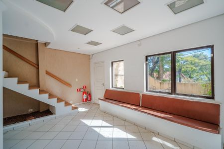 Sala de casa à venda com 7 quartos, 250m² em Conjunto Residencial Butanta, São Paulo