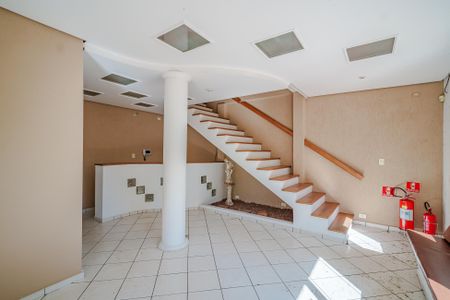 Sala de casa à venda com 7 quartos, 250m² em Conjunto Residencial Butanta, São Paulo