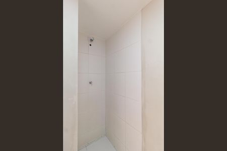 Banheiro de apartamento para alugar com 1 quarto, 40m² em Padroeira, Osasco
