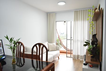 Apartamento à venda com 53m², 2 quartos e 1 vagaSala