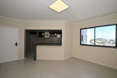 Sala de apartamento à venda com 2 quartos, 56m² em Jardim Wanda, Taboão da Serra