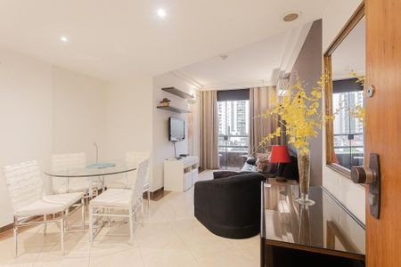 Sala de apartamento para alugar com 1 quarto, 45m² em Pinheiros, São Paulo