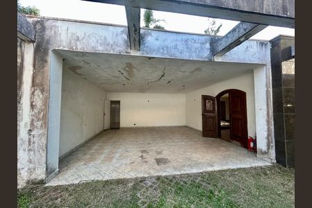 Casa para alugar com 4 quartos, 383m² em Jardim dos Estados, São Paulo