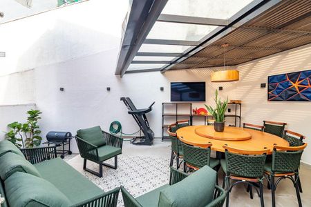 Casa à venda com 4 quartos, 273m² em Vila Andrade, São Paulo