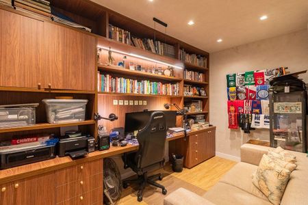 Casa à venda com 273m², 4 quartos e 3 vagas