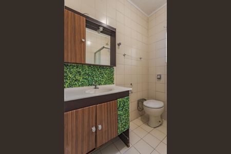 Apartamento para alugar com 66m², 2 quartos e sem vagaBanheiro