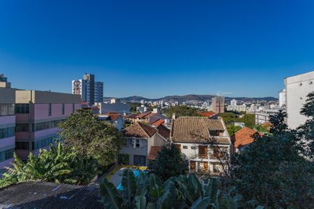 Quarto 2 de apartamento para alugar com 2 quartos, 66m² em Petrópolis, Porto Alegre