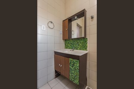 Apartamento para alugar com 66m², 2 quartos e sem vagaBanheiro