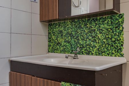 Apartamento para alugar com 66m², 2 quartos e sem vagaBanheiro