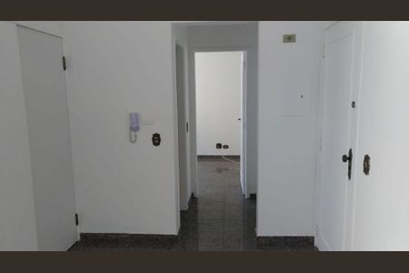 Apartamento para alugar com 1 quarto, 40m² em Santo Amaro, São Paulo