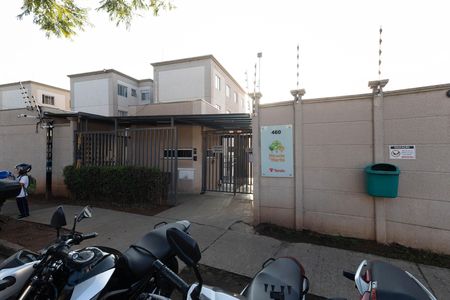 Apartamento para alugar com 38m², 2 quartos e sem vaga Apartamento para alugar com 38m², 2 quartos e sem vagaFachada