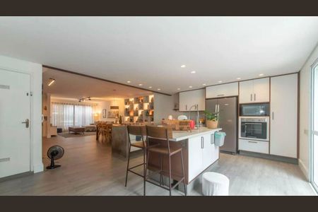 Casa à venda com 4 quartos, 280m² em Cidade Monções, São Paulo