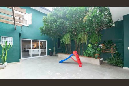 Casa à venda com 280m², 4 quartos e 3 vagas