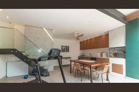 Casa à venda com 280m², 4 quartos e 3 vagas