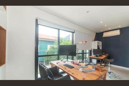 Casa à venda com 4 quartos, 280m² em Cidade Monções, São Paulo