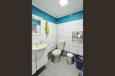 Casa à venda com 269m², 3 quartos e 2 vagasBanheiro área gourmet