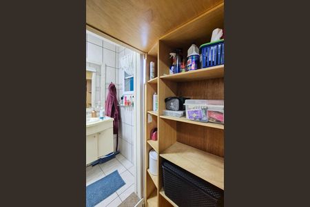 Casa à venda com 269m², 3 quartos e 2 vagasSuíte - closet