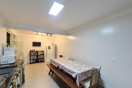 Casa à venda com 269m², 3 quartos e 2 vagasCozinha